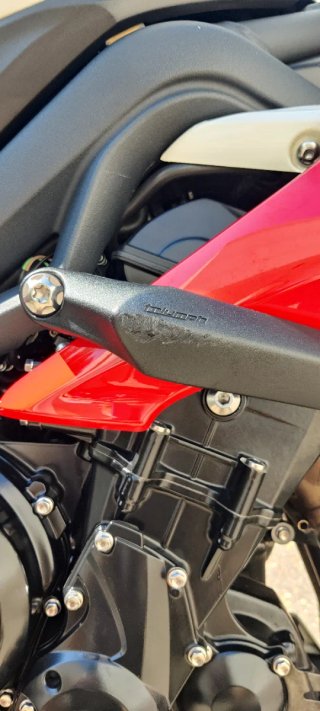 Triumph Street Triple 675 R 2014