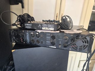 Wharfedale Pro CPD1000 Amplificador