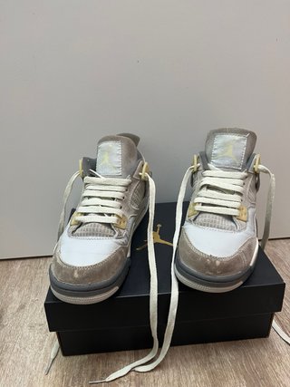 Air Jordan 4 Retro Beige/Gris