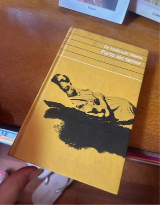 Lote 8 libros varios. (Títulos en descripción)