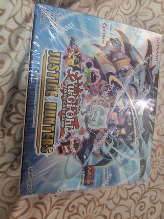 Lote Yu-Gi-Oh! Caja, Mazos y Cartas + 7 sobres