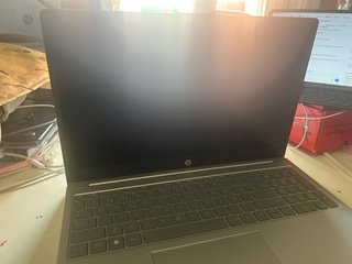 HP 15-fd0069ns i5-1335U / 16GB / 512GB averiado