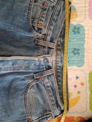 Pantalones vaqueros Levi's auténticos