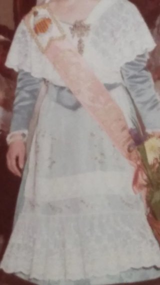 Traje de Fallera Azul Talla M damasco