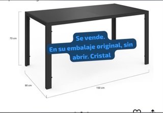 Urge venta. Mesa de jardín cristal negro sin usar