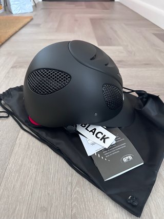 Casco tg 57, GPA, nero, nuovo con cartellino