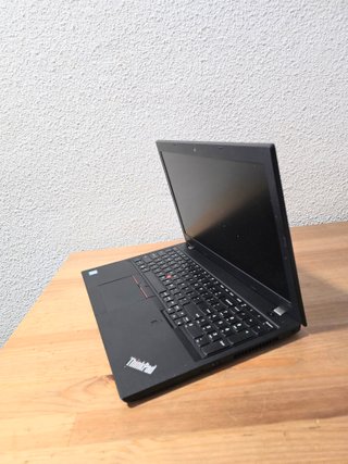 Portátil Lenovo 15.6 Intel Core i5 16GB RAM 256GB