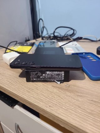 Samsung S23 128GB Negro + Accesorios
