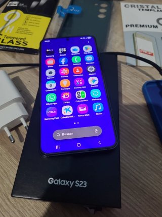 Samsung S23 128GB Negro + Accesorios