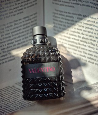 Valentino Uomo Extradose
