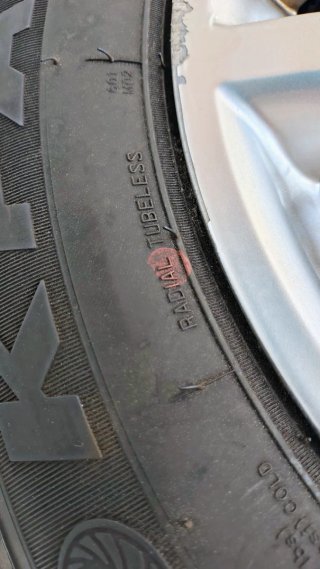 Llantas 16 Mercedes con neumáticos nuevos