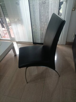 4 Sillas Comedor Piel Sintética y Metal 60 unidad