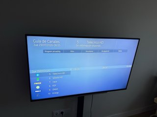 TV Toshiba 49”