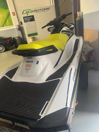 Yamaha VX-C 1050G-U Waverunner