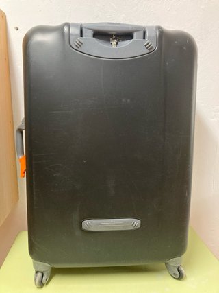 Maleta Delsey Gigante Rígida Negra