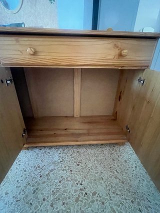 Aparador de madera maciza