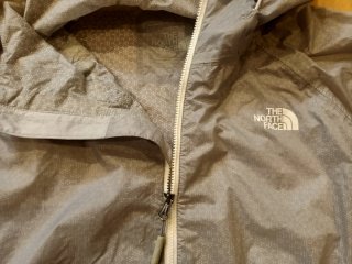 Cortavientos The North Face Gris