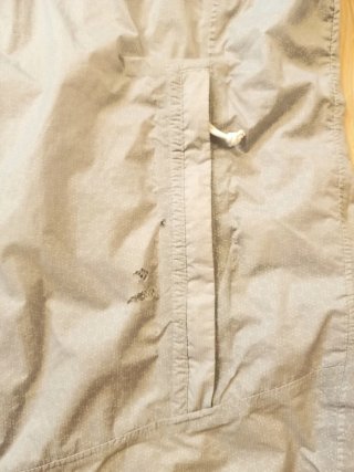 Cortavientos The North Face Gris