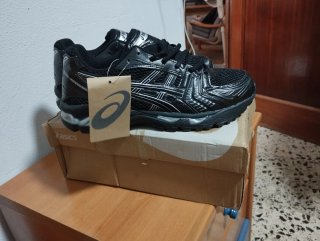 Zapatillas Asics Negras Talla 43.5