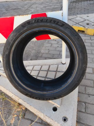 Neumático Michelin Primacy 4