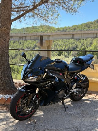 Honda CBR 1000 RR Fireblade Negra