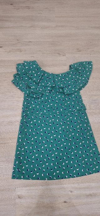 Vestido verde estampado asimétrico