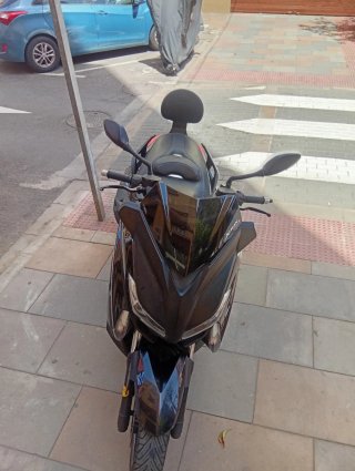 Yamaha Xmax 400cc Scooter Negro