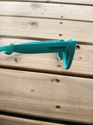 Gafas de sol Havaianas color turquesa nuevas.