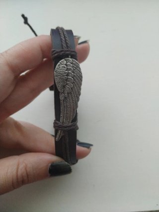 Pulsera cuero con ala plateada