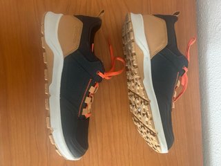 Zapatillas montaña Decathlon Talla 37