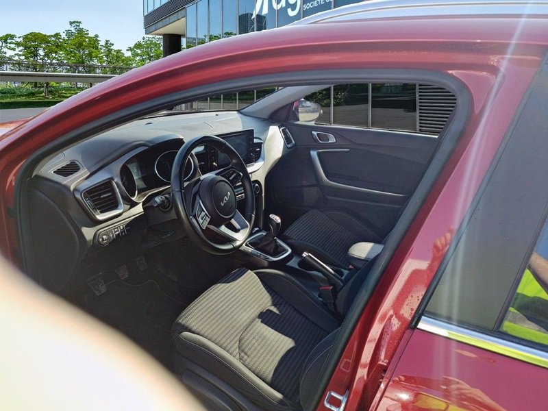 Kia XCeed 1.0 T-GDi Drive 2022, foto 8