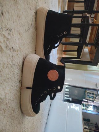 Zapatillas Niña Negra, Blancas nuevos han sido 46€