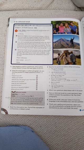 Libro de Inglés de Escuela Oficial Idiomas A1/A2