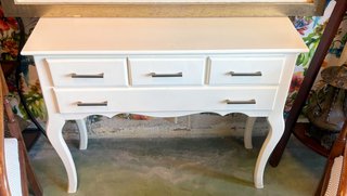 Mesa Consola Blanca con Patas Curvas