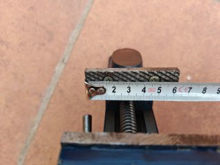 Tornillo de banco azul