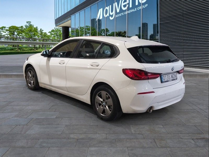 BMW Serie 1 2023, foto 7
