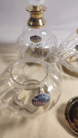 Juego tocador cristal y oro Tivoli