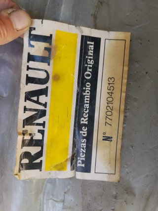 Parachoques trasero Renault 5 (NUEVO A ESTRENAR)