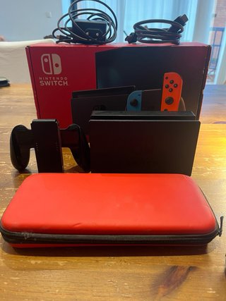 Nintendo Switch + mando + juegos