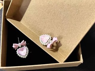 Pendientes Corazón Rosa y Perlas