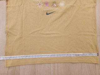 Camiseta Nike Air Vintage Amarilla
