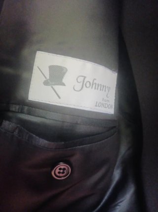 Traje negro talla 50,chaleco talla 50 Panatalon44