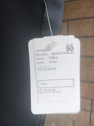 Traje negro talla 50,chaleco talla 50 Panatalon44