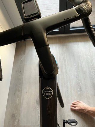 Van Rysel RCR-F Pro Ag2r Pro Team 2025