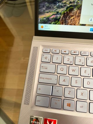 Asus Zenbook 14 Ryzen 7