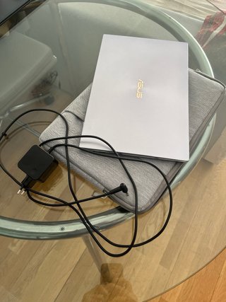 Asus Zenbook 14 Ryzen 7