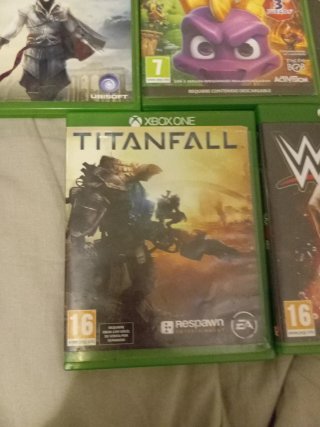 Xbox One Giochi: FIFA 19, GTA V, Spyro, Titanfall