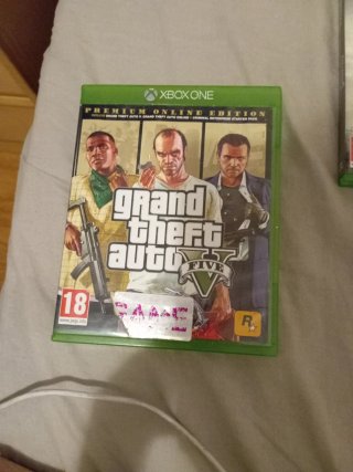 Xbox One Giochi: FIFA 19, GTA V, Spyro, Titanfall