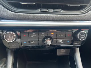 CUOTA 240€ - Jeep Compass 2022 1.3 131CV