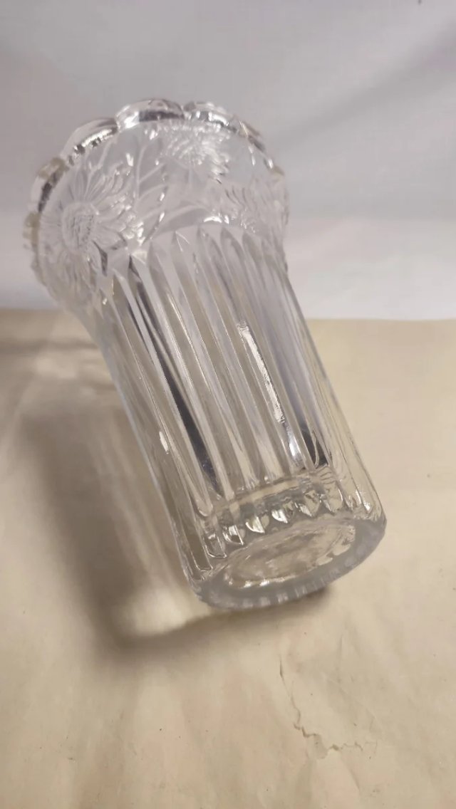 Florero de cristal.